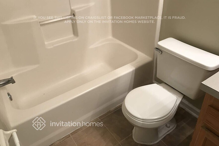 Building Photo - 559 Ashcroft Landing Dr