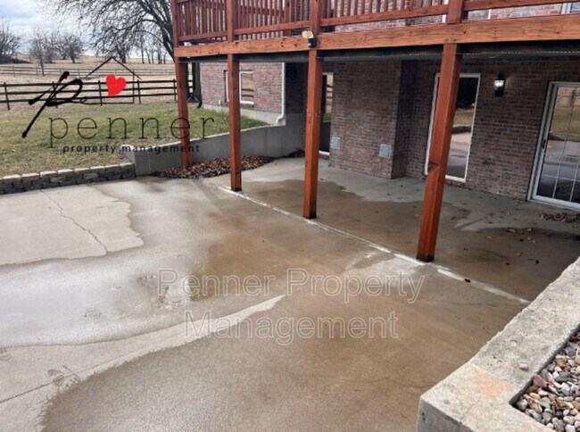 Building Photo - 14803 S Bynum Rd