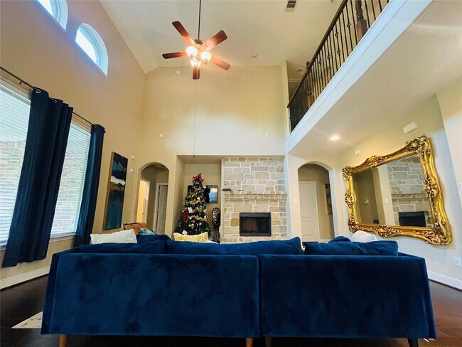 Building Photo - 5811 Tarpon Bay Ct