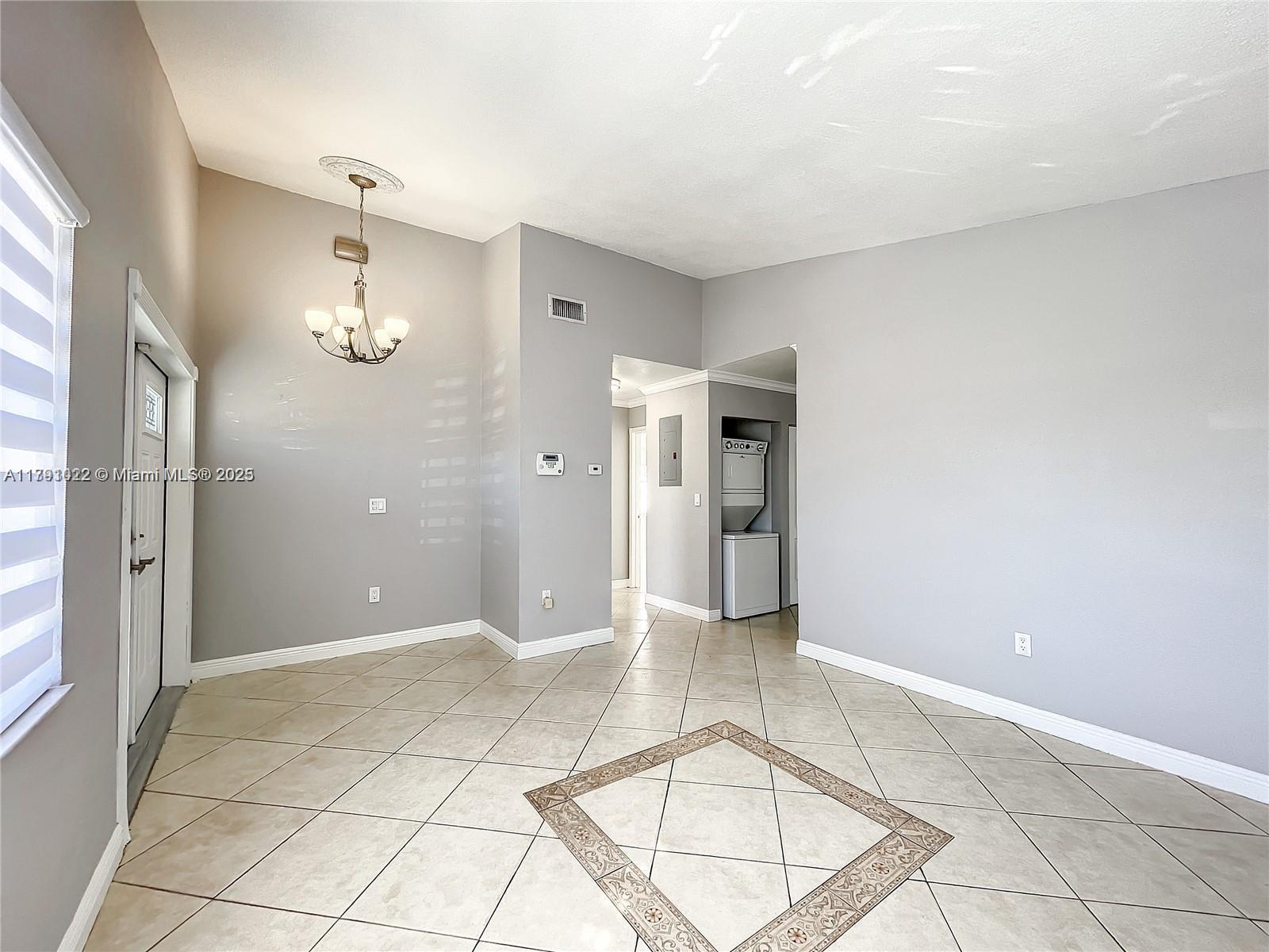 Building Photo - 6952 W 25th Ct