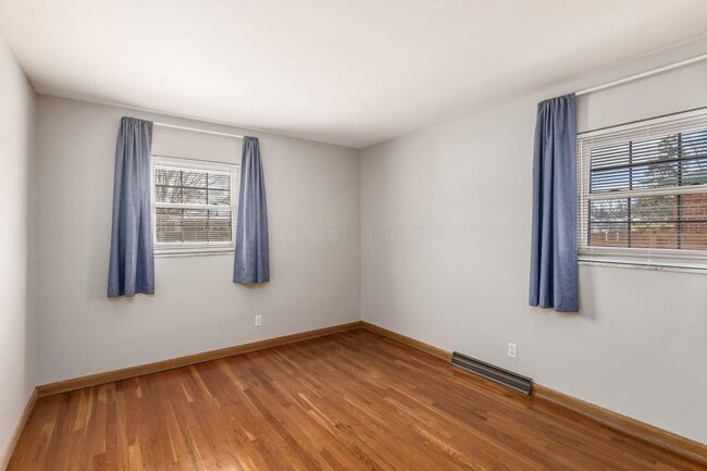 Building Photo - 724 Drummond Ct