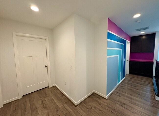 Building Photo - 13218 Shaw Ln