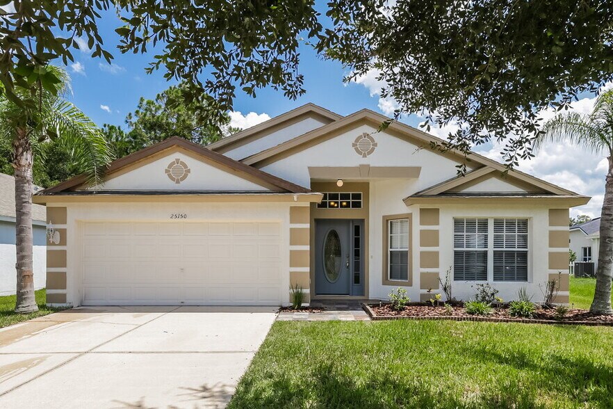 Primary Photo - 25150 Lexington Oaks Blvd