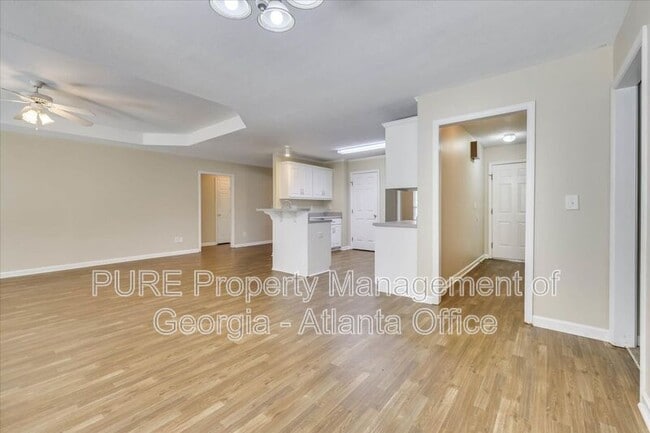 Building Photo - 1507 Cedar Hill Trail