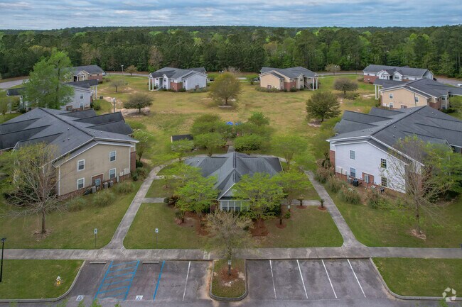 Aerial Photo - Azalea Park Apartments