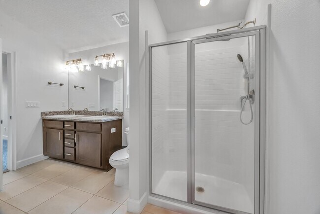 Building Photo - 5361 San Benedetto Pl
