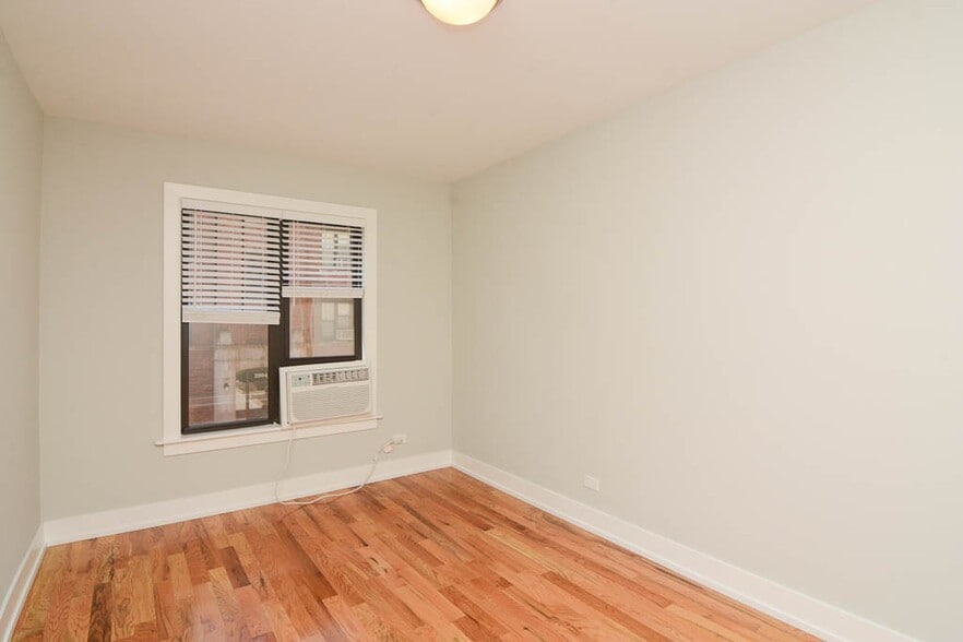 Building Photo - 2915 N Mildred Ave