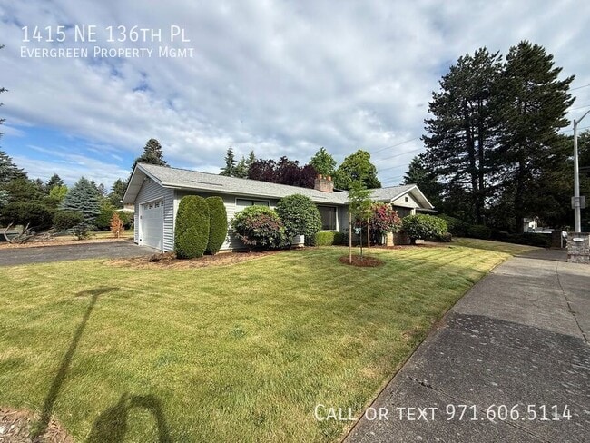 Building Photo - 1415 NE 136th Pl
