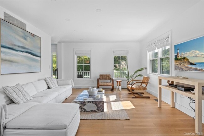 Building Photo - 805 Kayleighs Ct