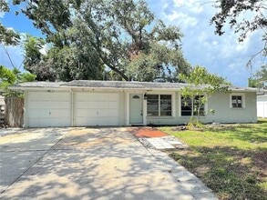 Building Photo - 3883 Hawkeye Cir