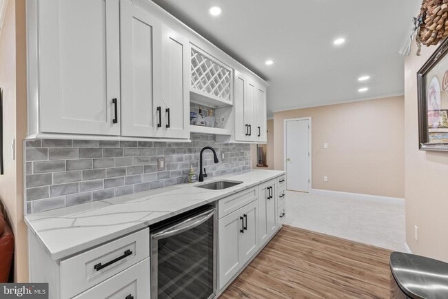 Building Photo - 7362 Clifton Rd