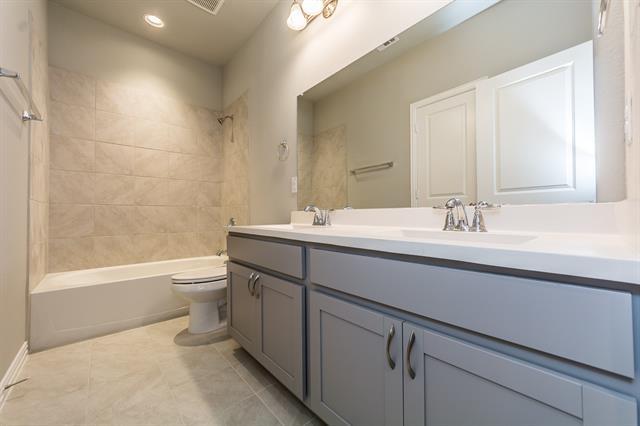 Building Photo - 17757 Shumard Oak Dr
