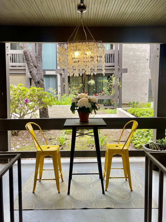 patio - 7777 W 91st St