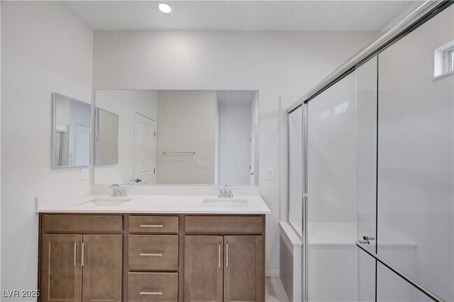 Building Photo - 12470 Madison Pk Pl