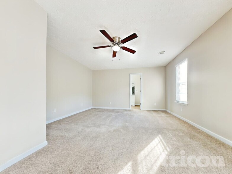 Building Photo - 1681 Riverchase Cir NE