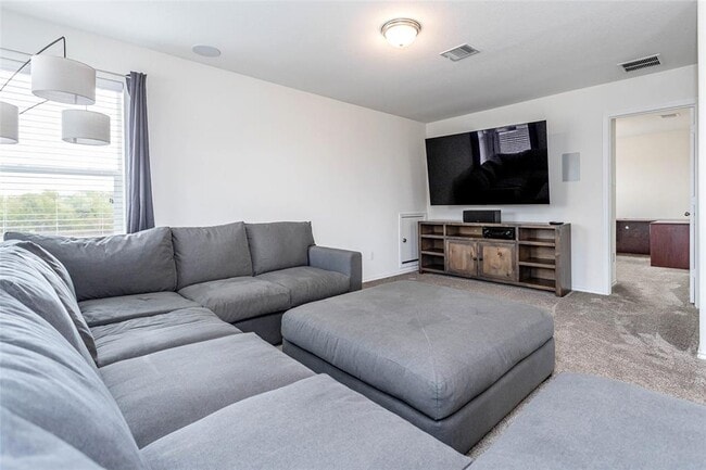 Building Photo - 201 Tordesillas Dr