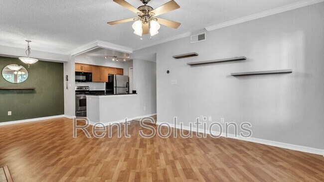 Building Photo - 3275 Haviland Ct