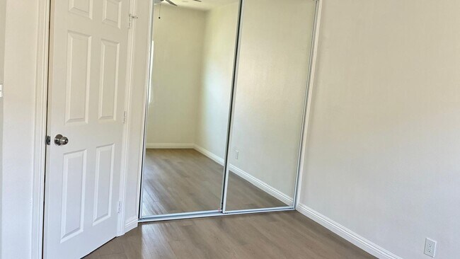 Building Photo - LA9521