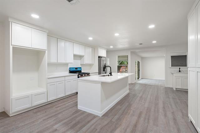 Building Photo - 1231 Fordham Rd