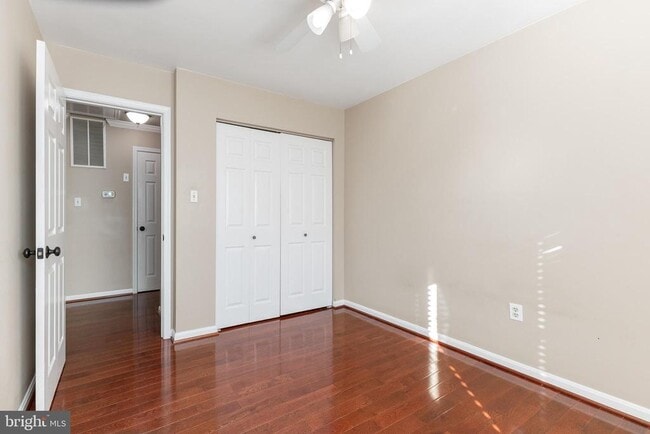 Building Photo - 7716 Green Garland Dr