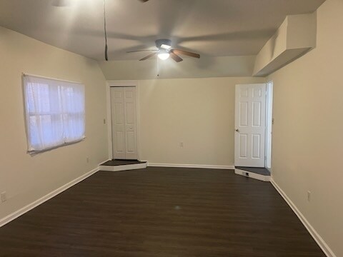 Building Photo - 23 E Main St