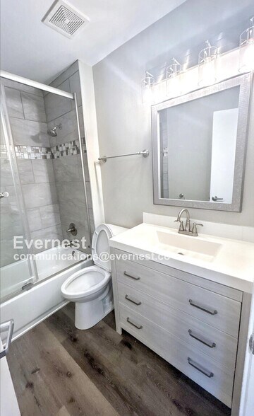 Building Photo - 1621 W Colorado Ave