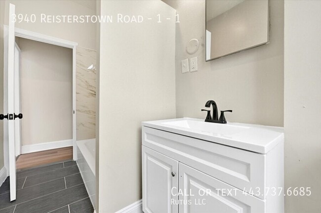 Building Photo - 3940 Reisterstown Rd