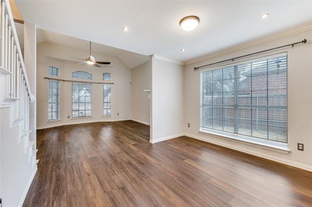 Building Photo - 3141 Riverside Dr