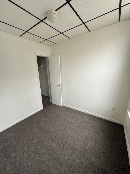Building Photo - 2720 John F. Kennedy Blvd