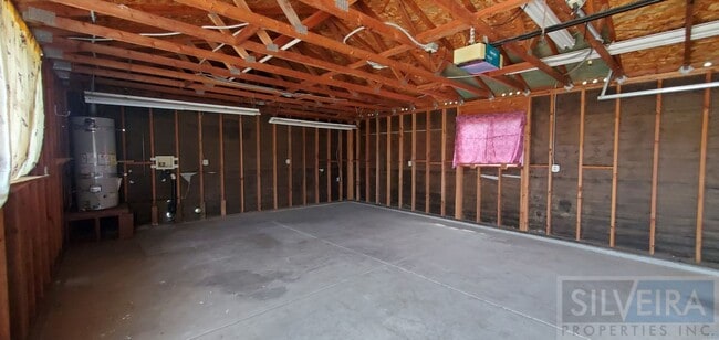 Building Photo - Cozy 2 bedroom 2 Bath home in Guadalupe