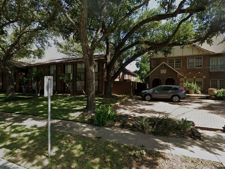 Primary Photo - 4219 Avondale Ave