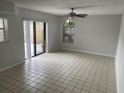 Building Photo - 3900 Village Dr