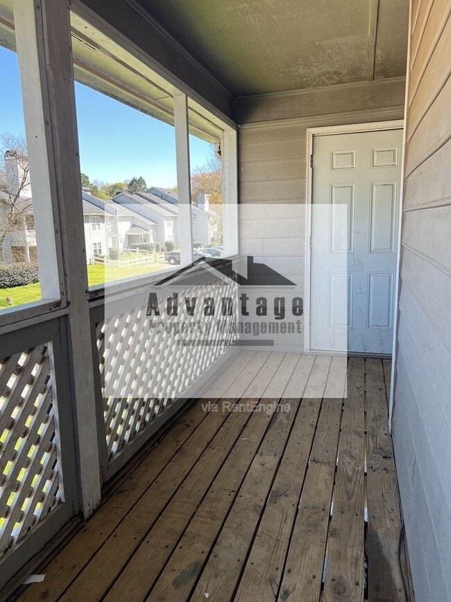 Building Photo - 9449 Cypress Ln