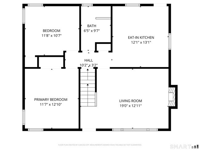 Building Photo - 5 Clover Hill Ave