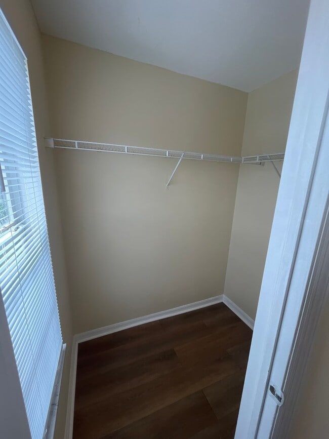 Building Photo - For Rent – Charming 2-Bed, 2.5-Bath Townho...