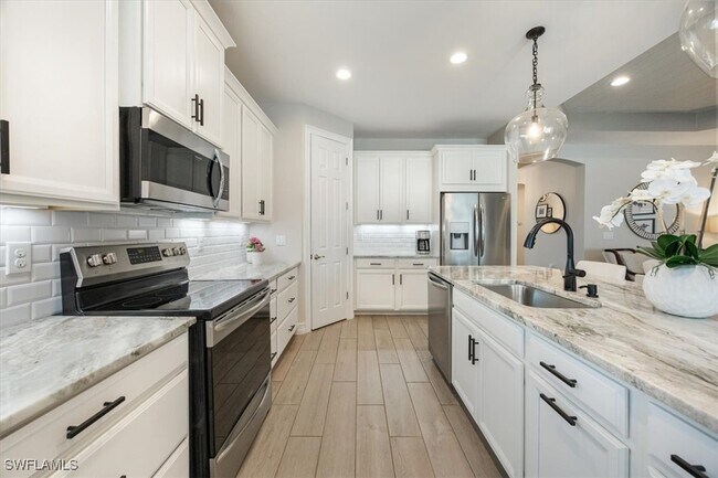 Building Photo - 14642 Stillwater Way