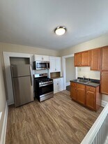 Building Photo - 442 Oneida St