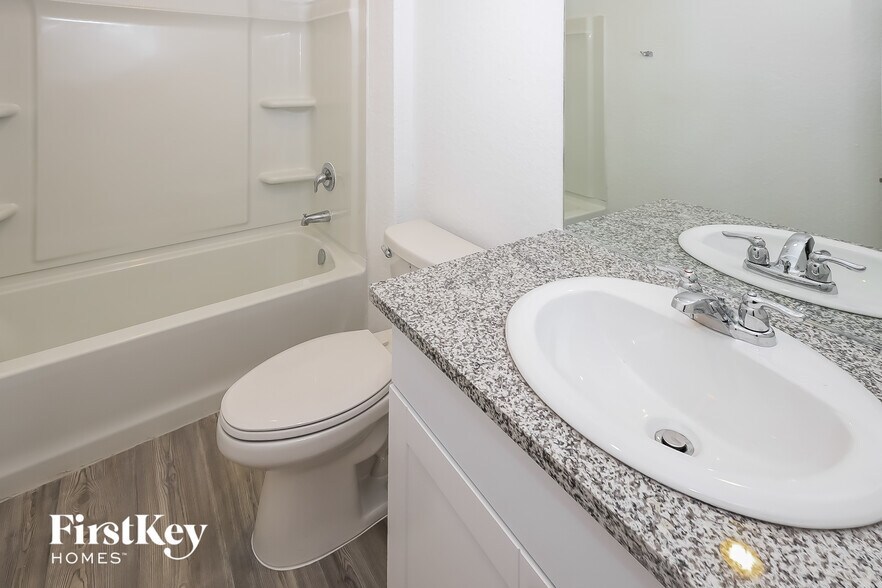 Building Photo - 1923 Morse Way