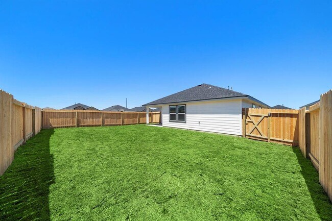 Building Photo - 1106 Vista Pointe Dr