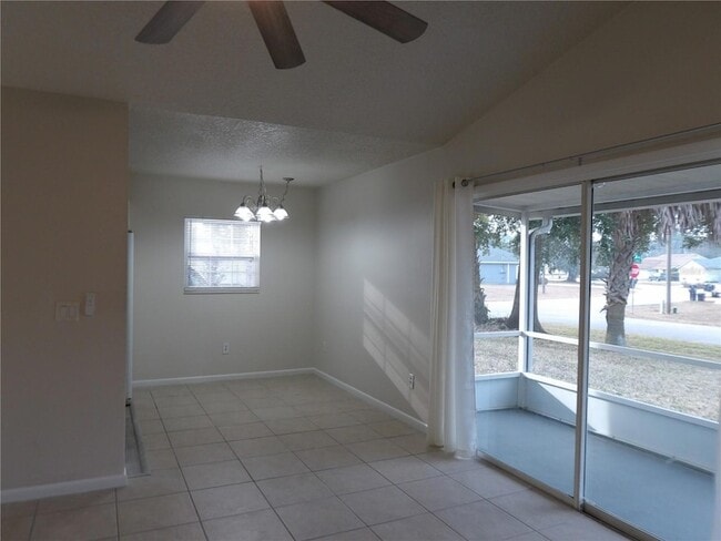 Building Photo - 75 Wellwood Ln