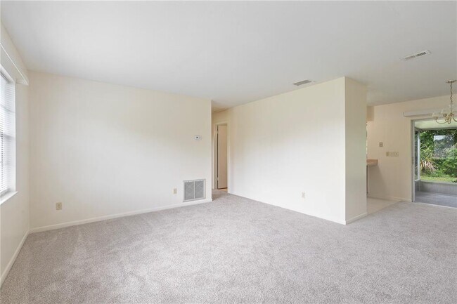 Building Photo - 12215 Leanne Dr