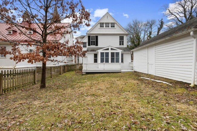 Building Photo - 5116 Wetheredsville Rd