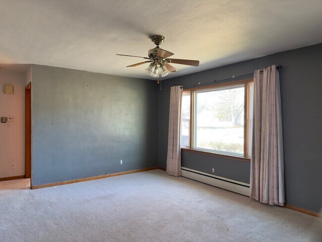 Building Photo - 1311 Theodore St