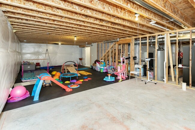 Building Photo - 1225 Cedar St