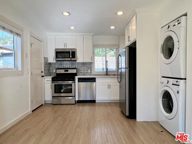 Building Photo - 2649 Granada St