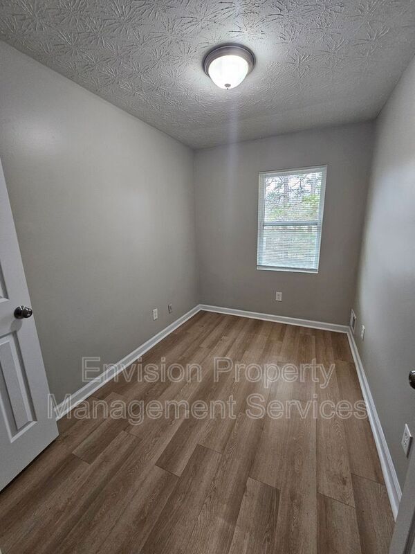 Building Photo - 2638 Fieldstone View Ln SE