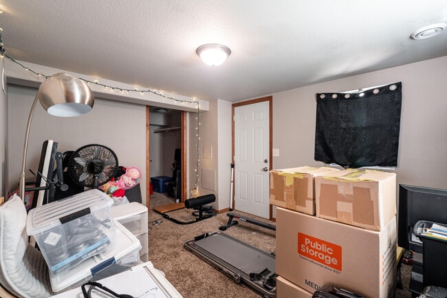 Building Photo - 1801 S 64th St