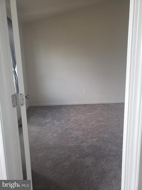 Building Photo - 43158 Whelplehill Terrace