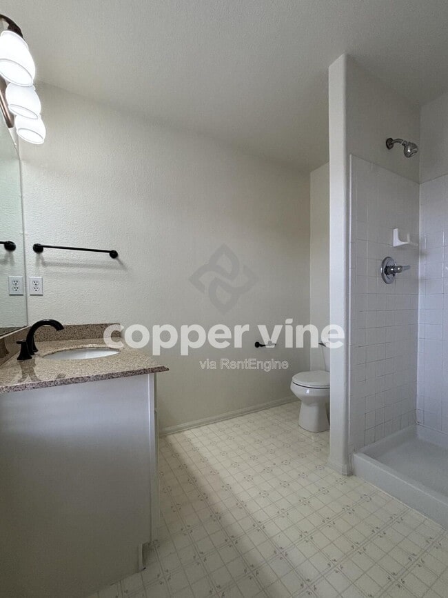 Building Photo - 3070 S Princess Cir