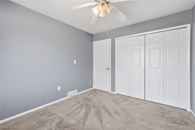 Building Photo - 9582 Fernwood Dr